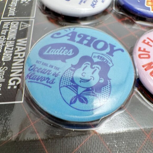 Stranger Things Scoops Ahoy 6-Pack Buttons Netflix Limited Edition - Picture 5 of 9